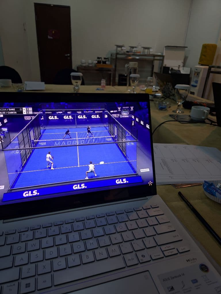 Kelompok Ambisn't Padel media 1