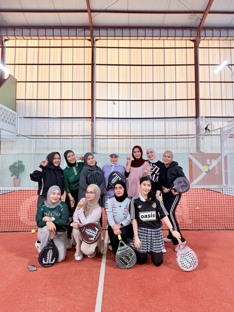 Woman prestige club media 4