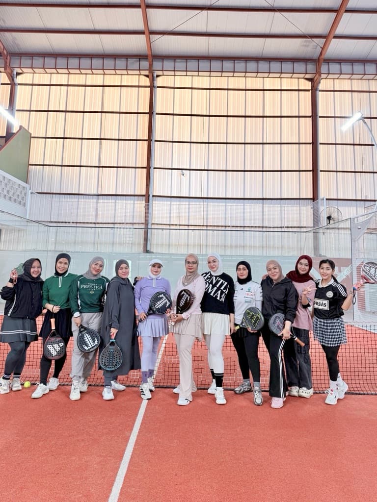 Woman prestige club media 5