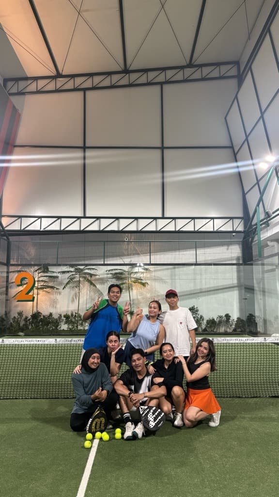Tennis Babe media 3