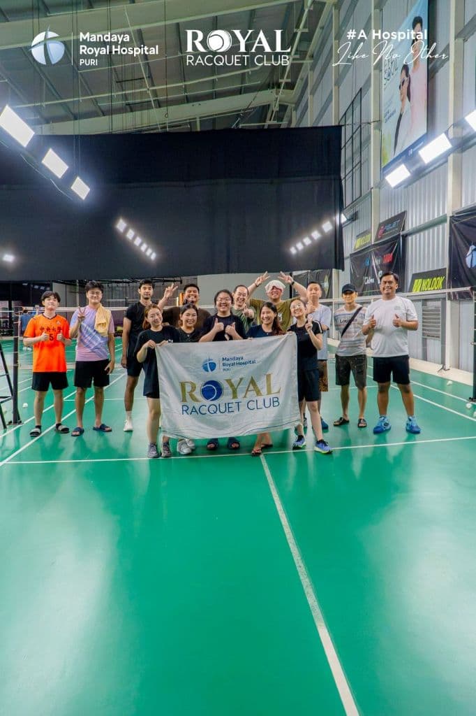 Royal Racquet Club - BADMINTON media 3