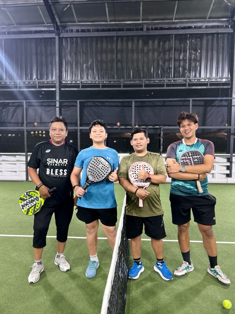 Yellow Padel Community media 4
