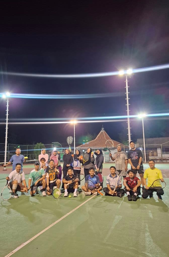 HFC (Happy Family Club) media 1