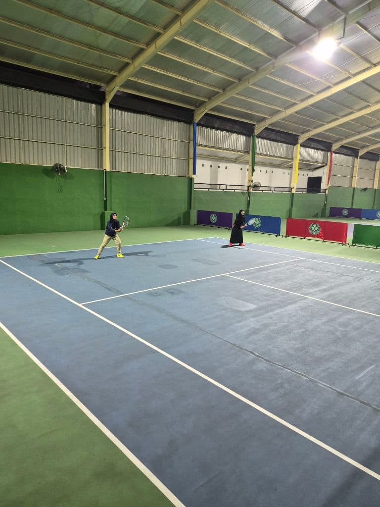 Seruput Tenis media 3