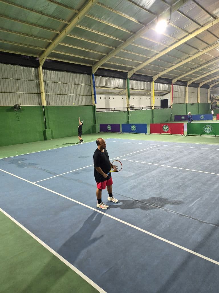 Seruput Tenis media 2