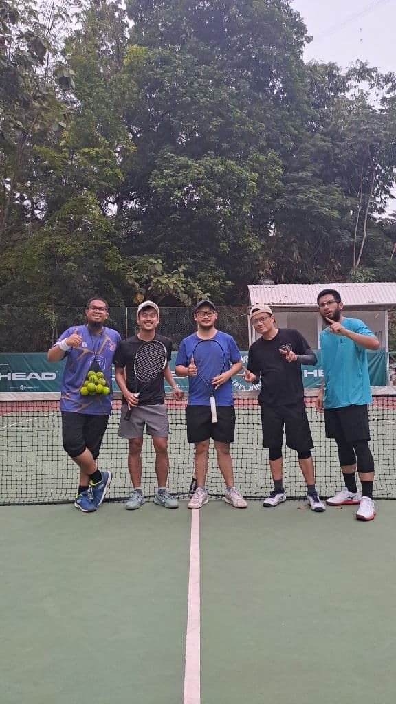 Thullab Racket media 1