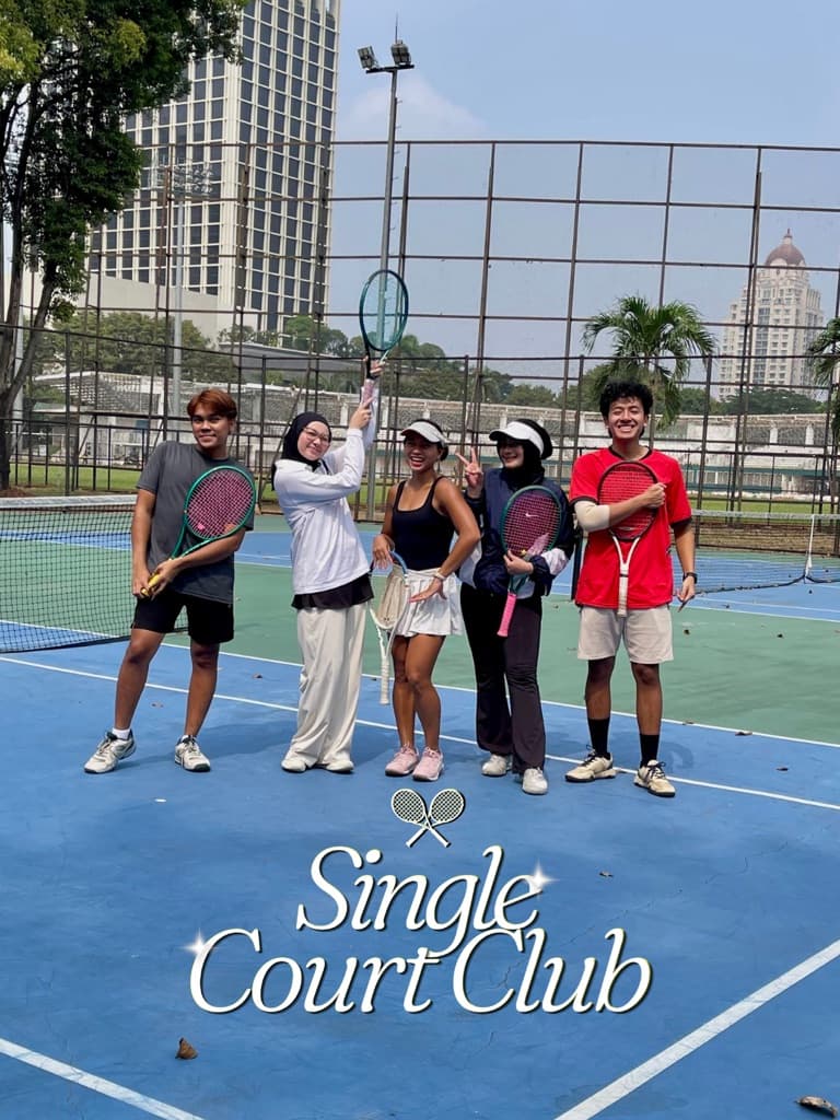 Single Court Club media 6