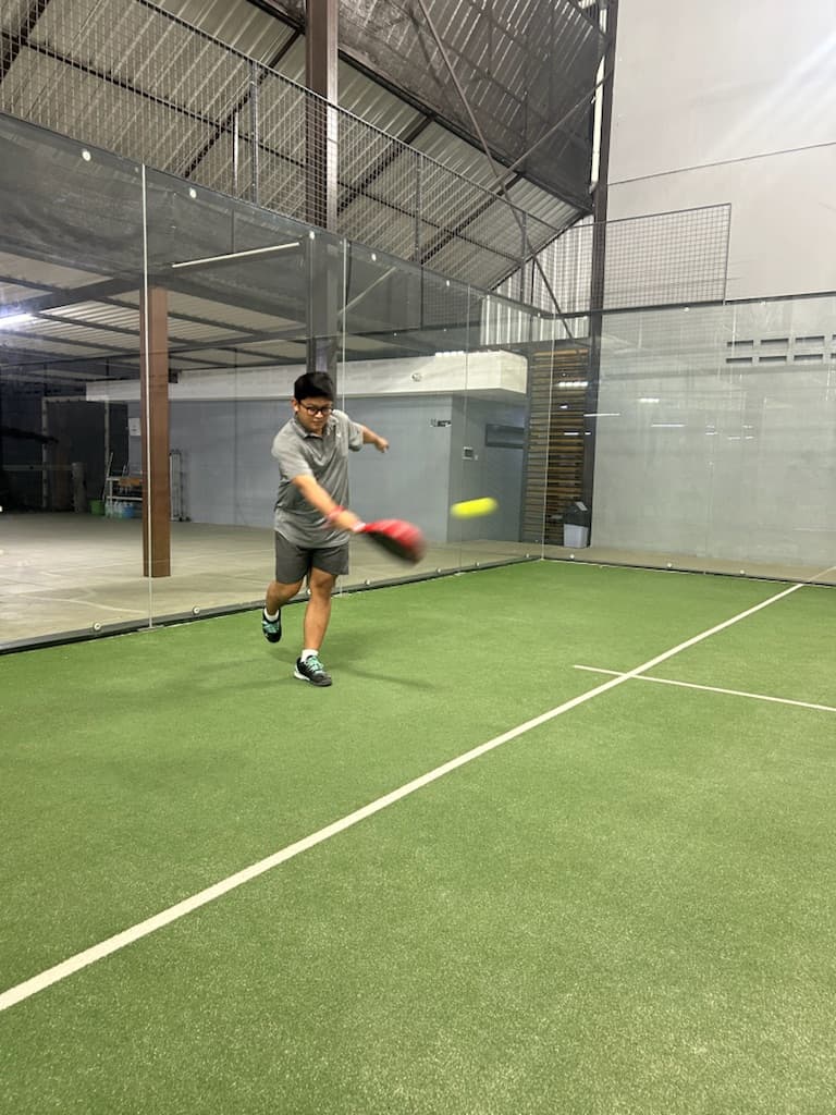 COME TO SERVE Padel Club media 3