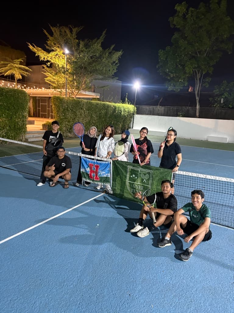 VYBE TENNIS CLUB media 1