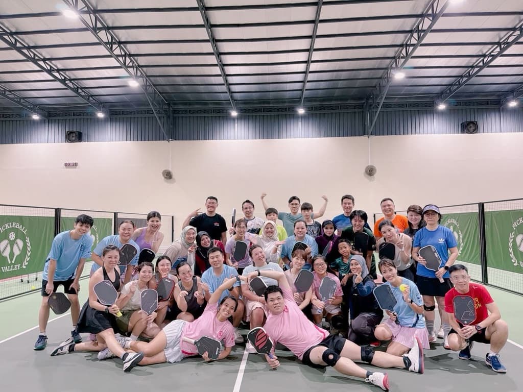 Play Mode Pickleball Club media 1