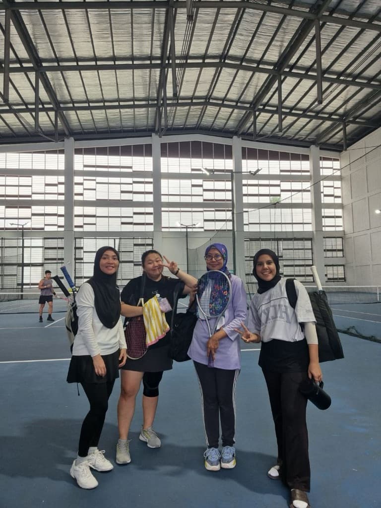 Weekdays Tennis Queens  media 2