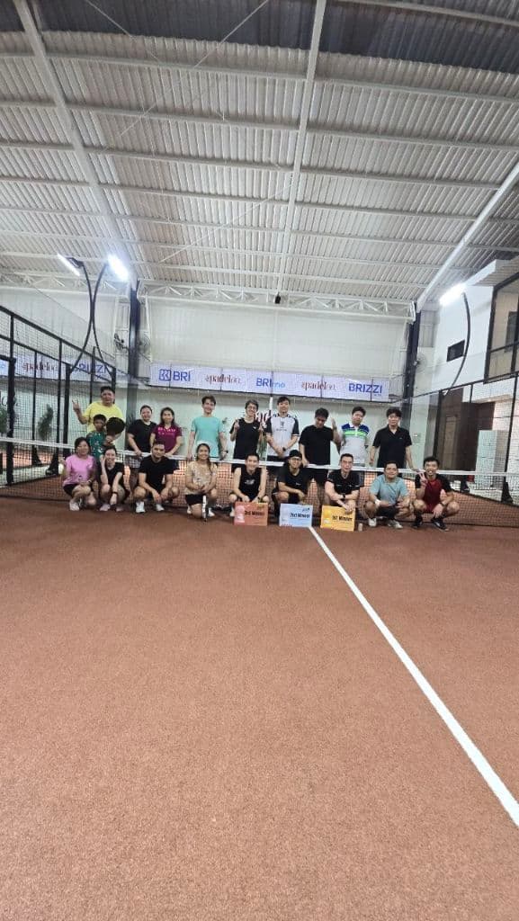 Zero Pressure Padel Club media 4