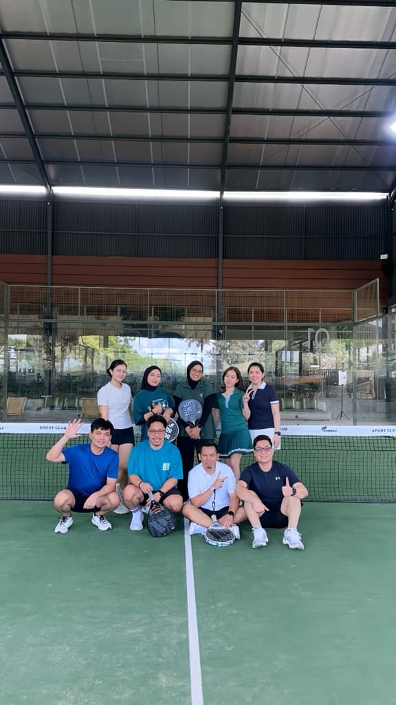 IN OUT PADEL & TENNIS CLUB media 1