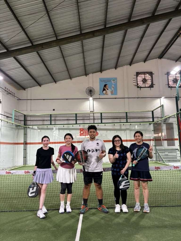 Klinik Padel - SOC media 1