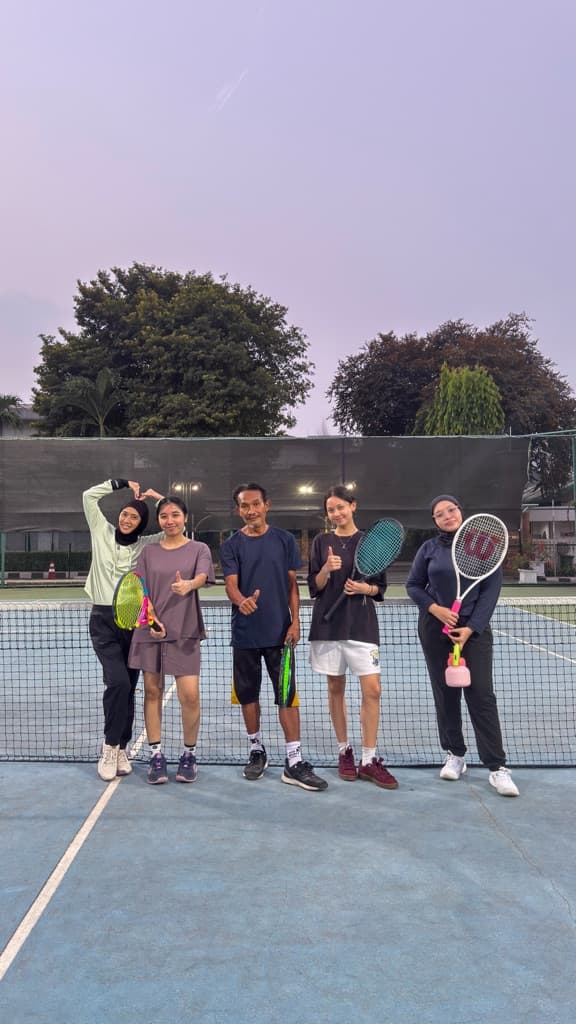 Play Tennis Ball media 1