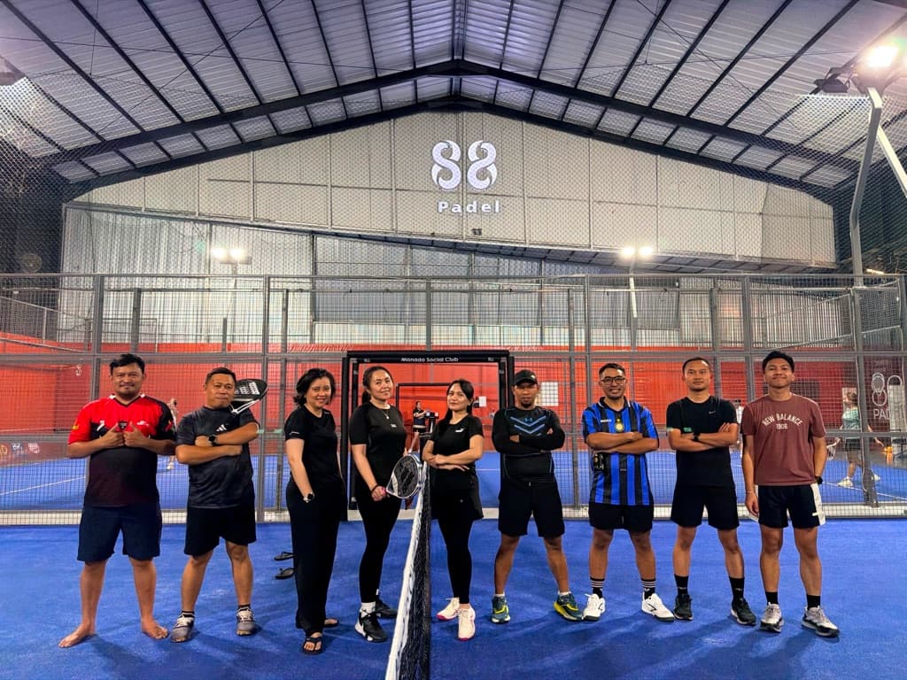 Bulog Padel Club Manado media 3