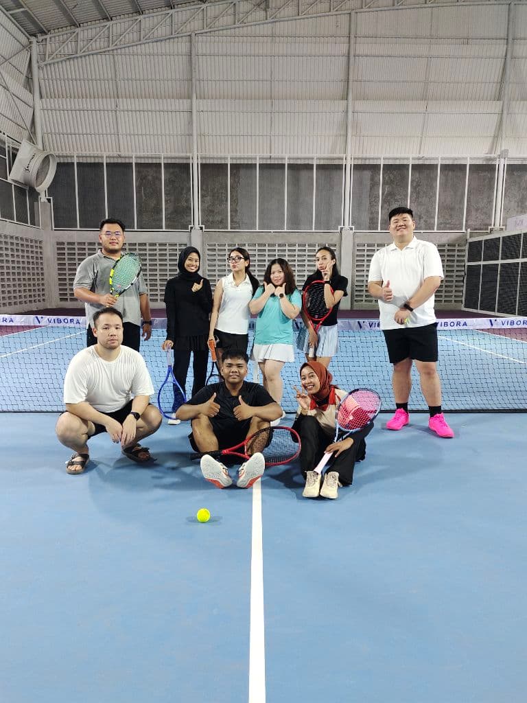 Meri Tennis  media 2