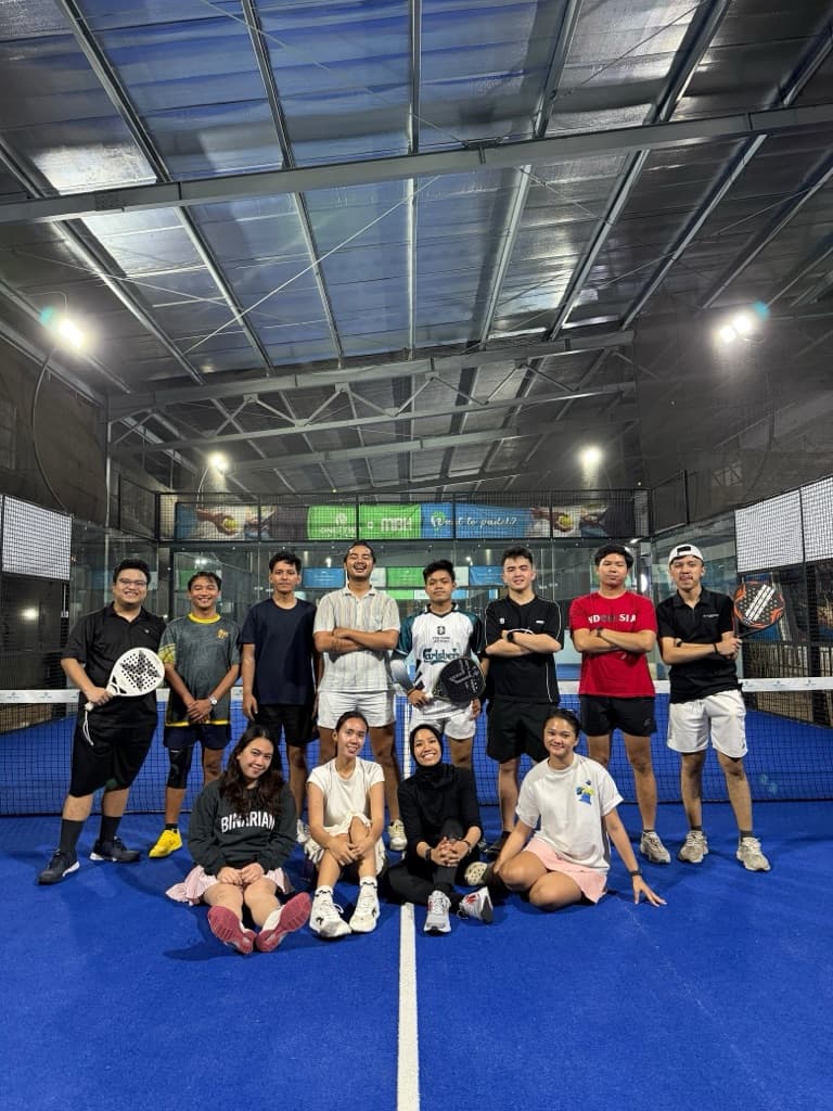 LOTZO PADEL SOCIETY  media 5