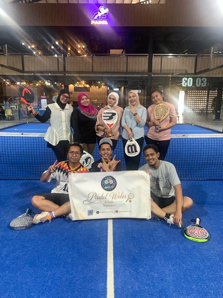 Padel Woles Club Bekasi media 2