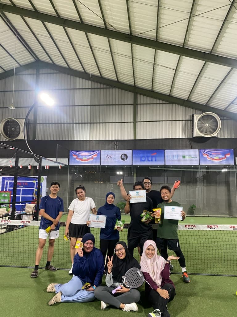 HAHAHIHI PADEL media 2