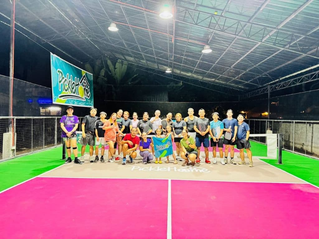 Dink. Eat. Drink. Pickleball Group media 3
