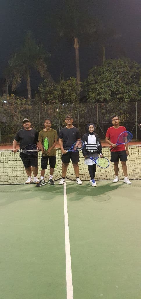 Tenis Sama Bokap media 5