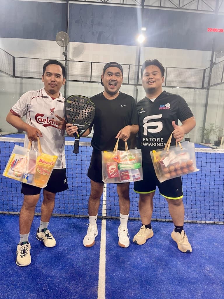 PADELHAHAHIHI media 3