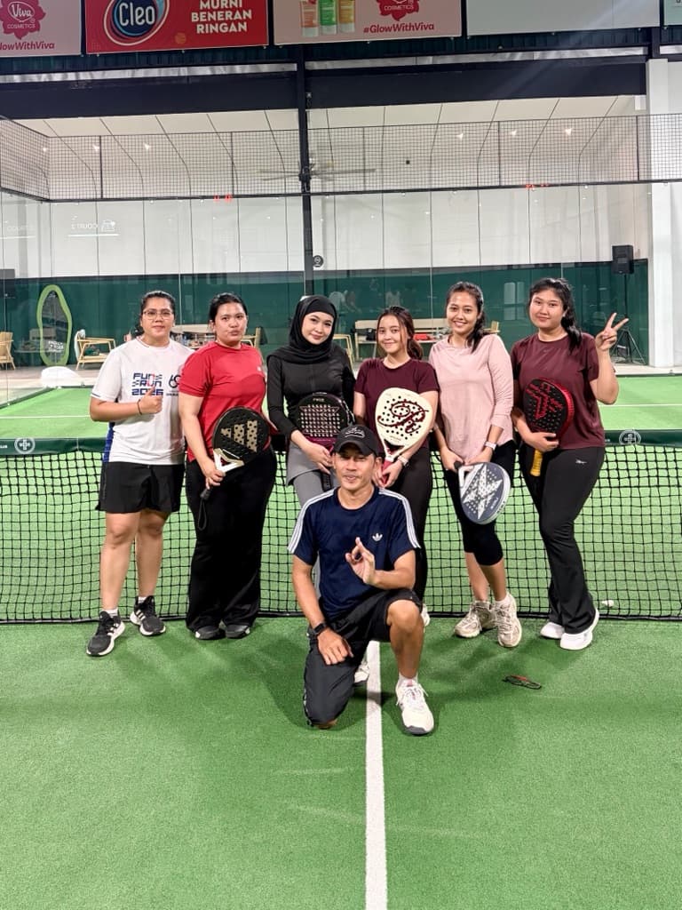 HOSH Sports Club 🔋 media 2