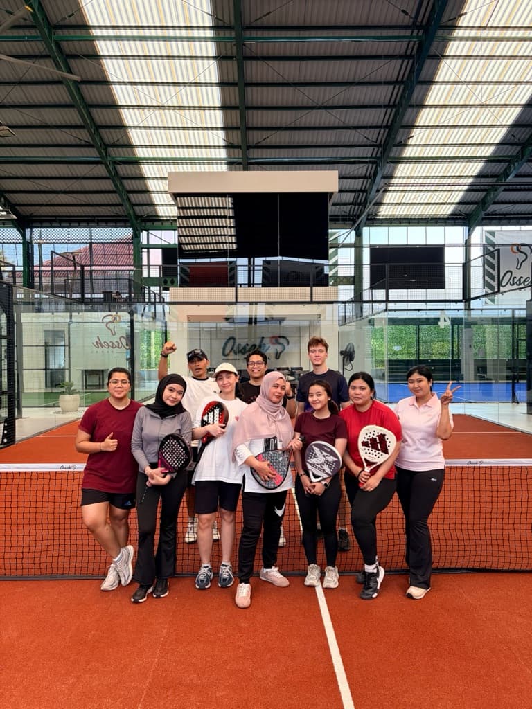 HOSH Sports Club 🔋 media 3