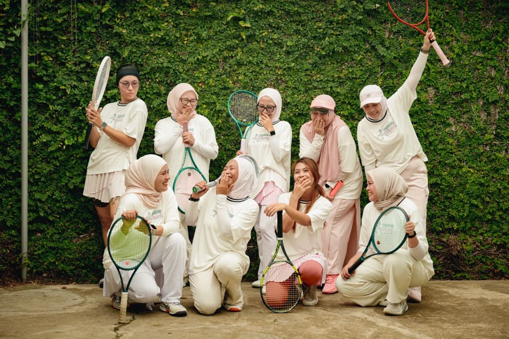 Tennis Girls media 1