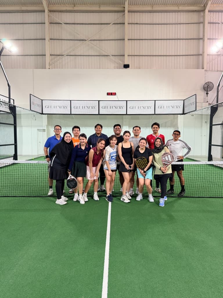 Weekend Workers Padel Club media 1