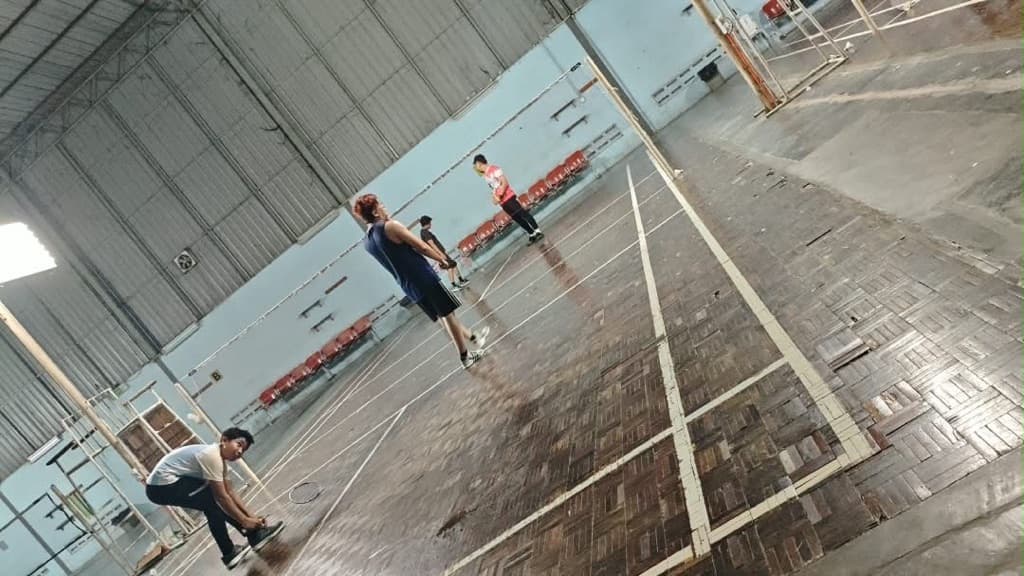 Santai Badminton Club media 1
