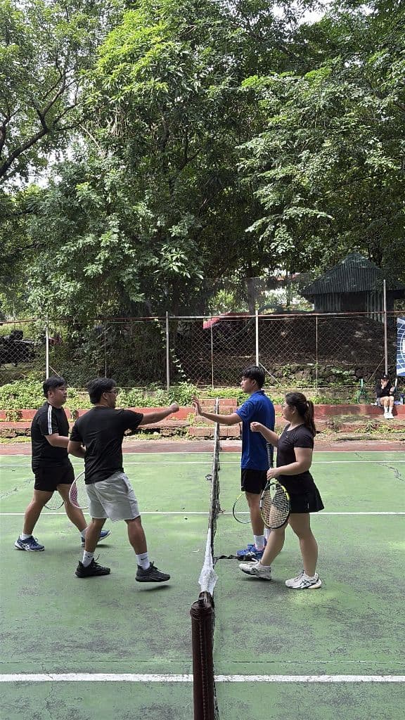 Racquetero's Tennis Club media 3