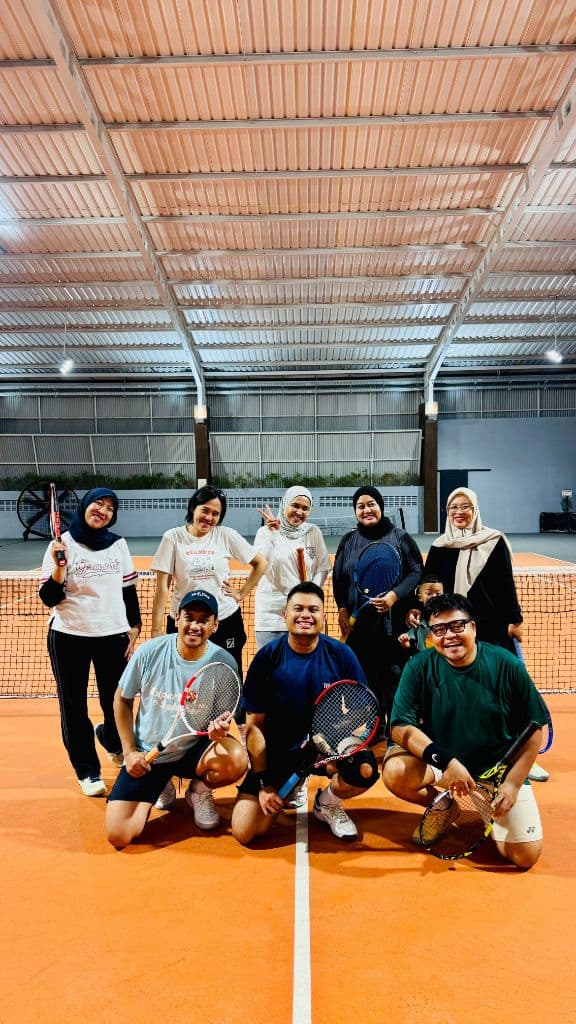 The Endorphines media 3