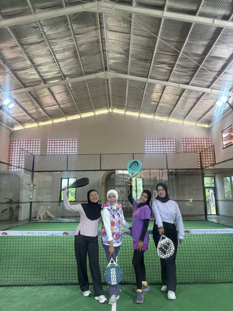 Queen King Club media 4