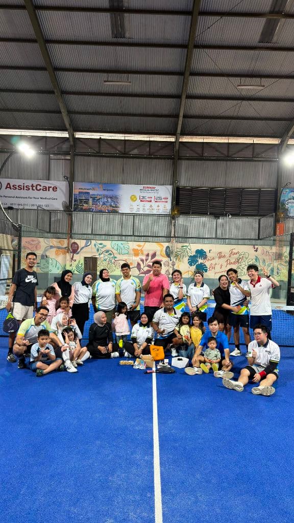 Padel Sambil Ketawa media 4