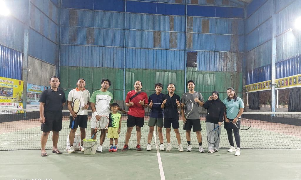 Tennis Society  media 1