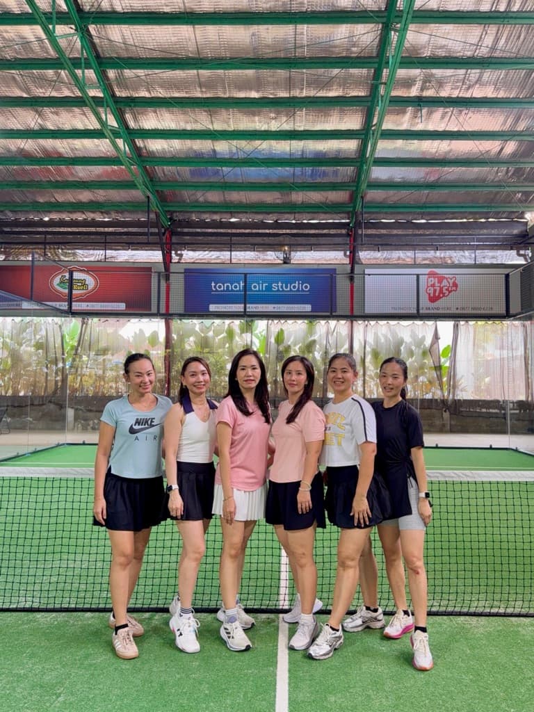 HEALTHY PADEL CLUB 🩵 media 2
