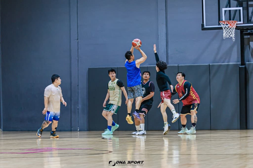 Benchwarmer media 5