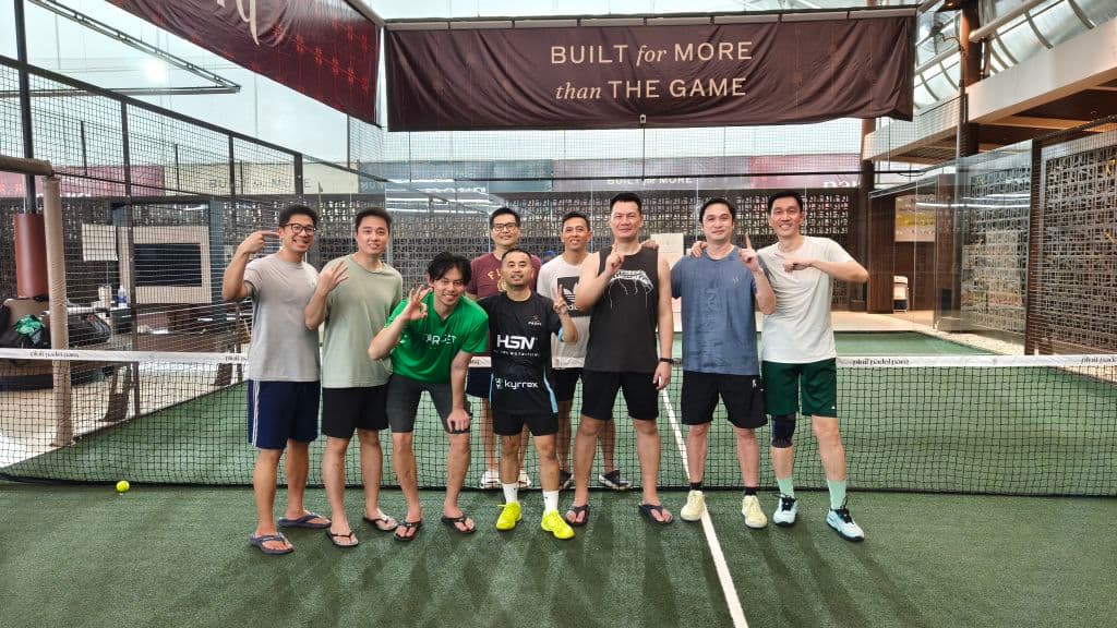 Kong and Beer Padel media 1