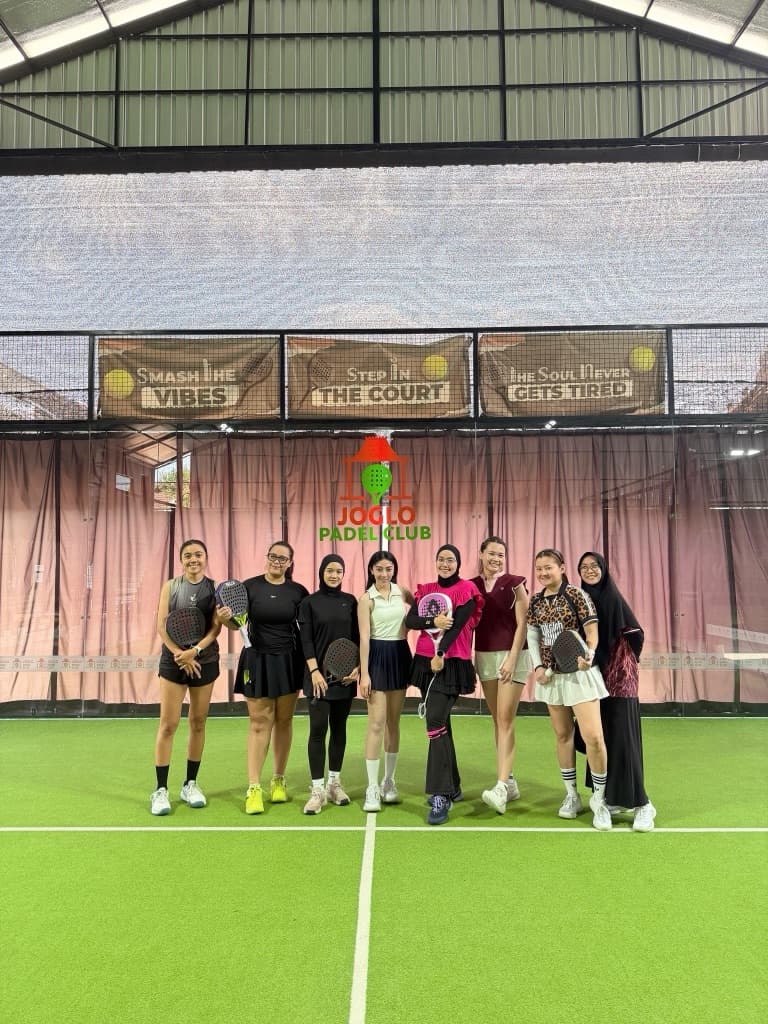 PadelBabes🍬🍭 media 1