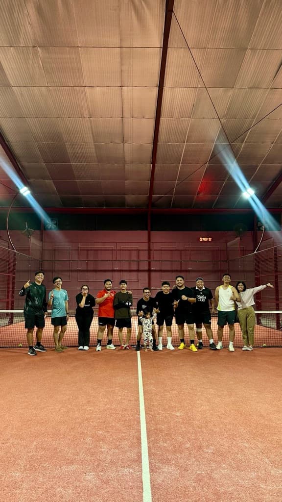 CROSSCOURT media 6