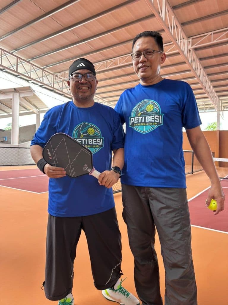 Bola Jeruk Peti Besi Klub media 1