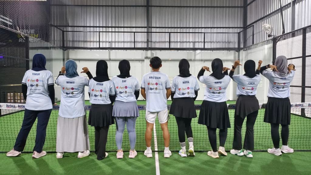 BESTIE BALLERS FUN PADEL media 1