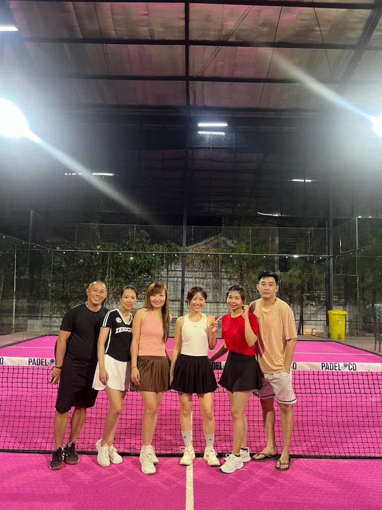 Lob & Chill Padel Club media 1