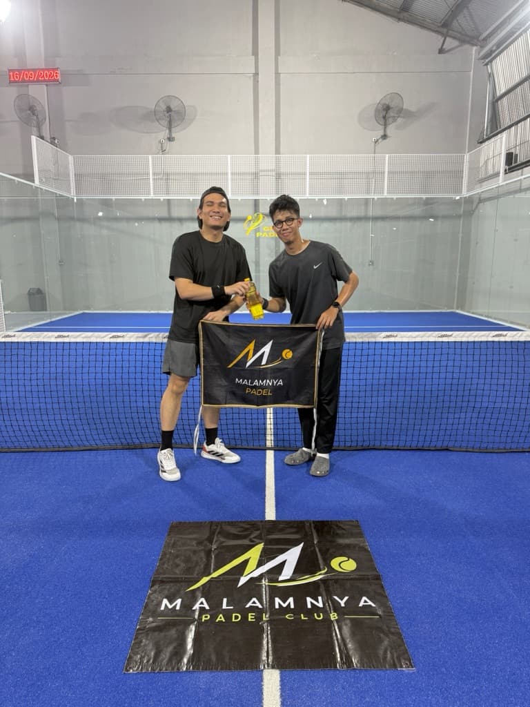 Malamnya Padel media 1