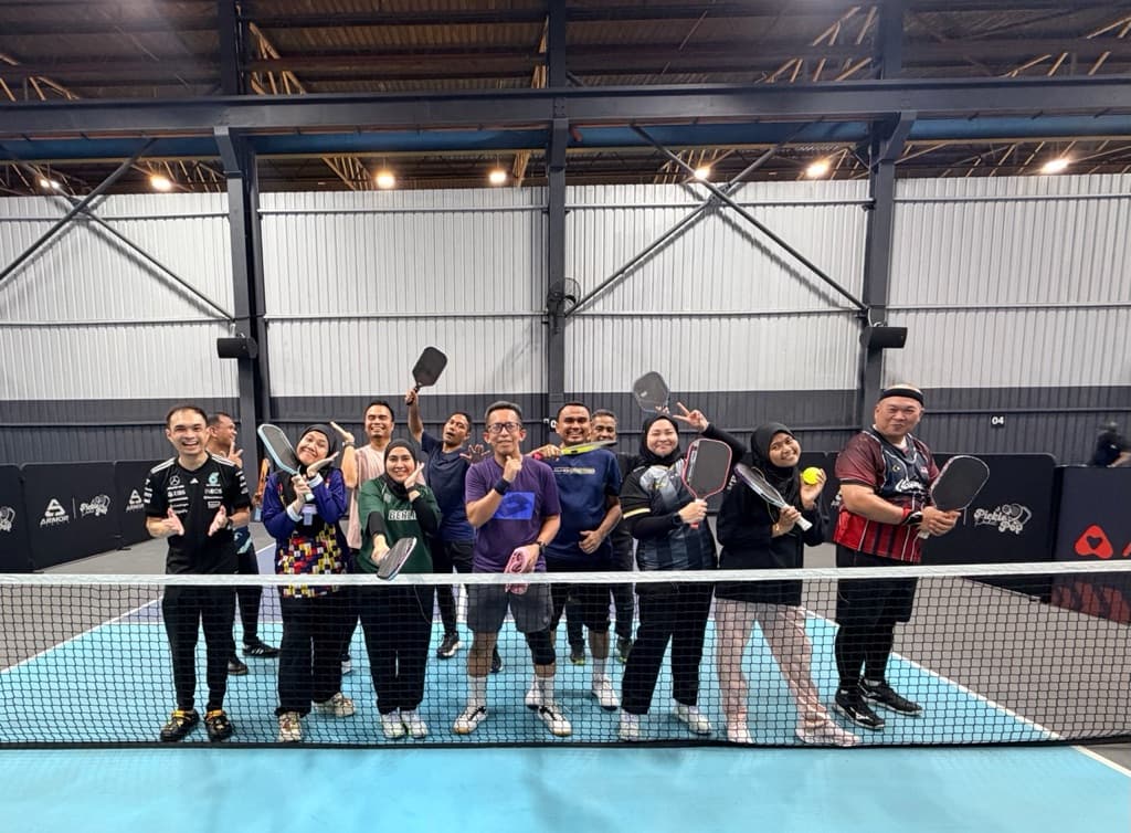 PADDLE SQUAD media 3