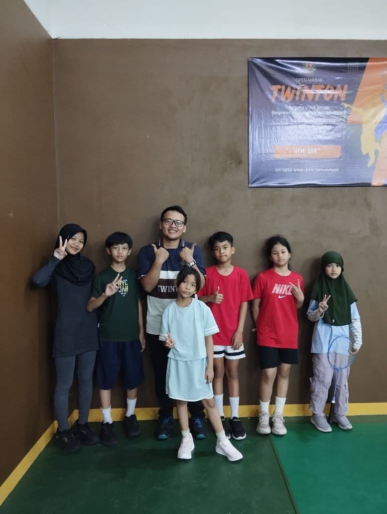 TWINTON media 4