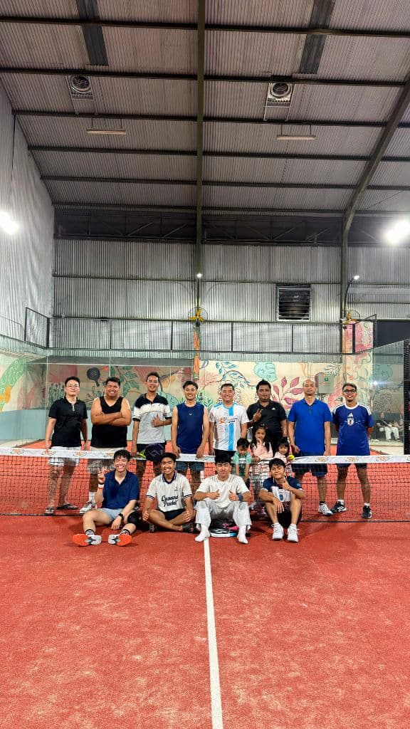 Padel Sambil Ketawa media 2
