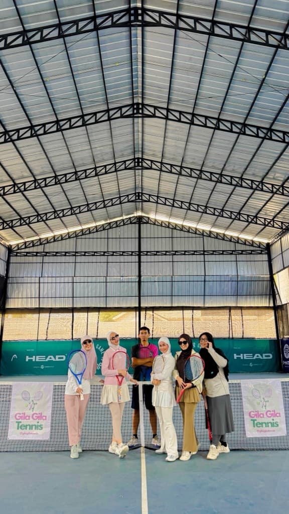 Gila Gila Tennis media 1